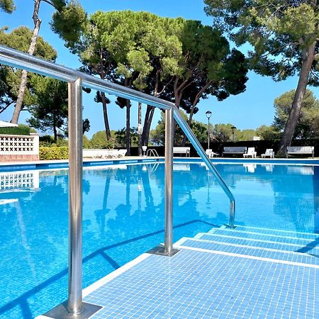 Salou Amb Piscina Exterior foto